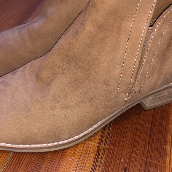 Dolce Vita Ankle Boots - Picture 5 of 5